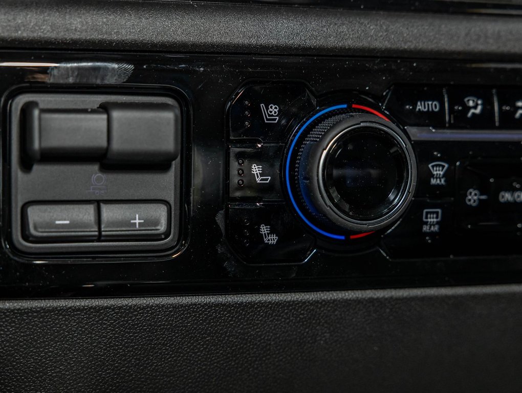 Chevrolet Silverado 2500 HD  2026 à St-Jérôme, Québec - 24 - w1024h768px