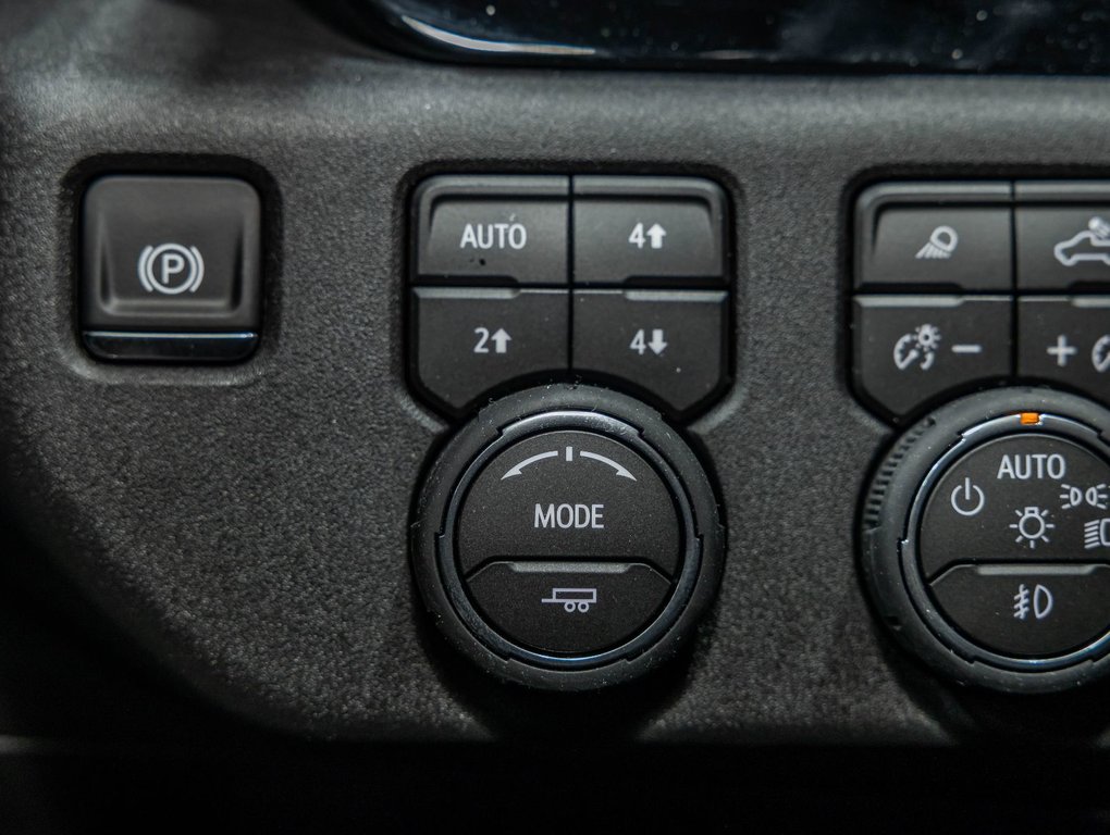 Chevrolet Silverado 2500 HD  2026 à St-Jérôme, Québec - 26 - w1024h768px