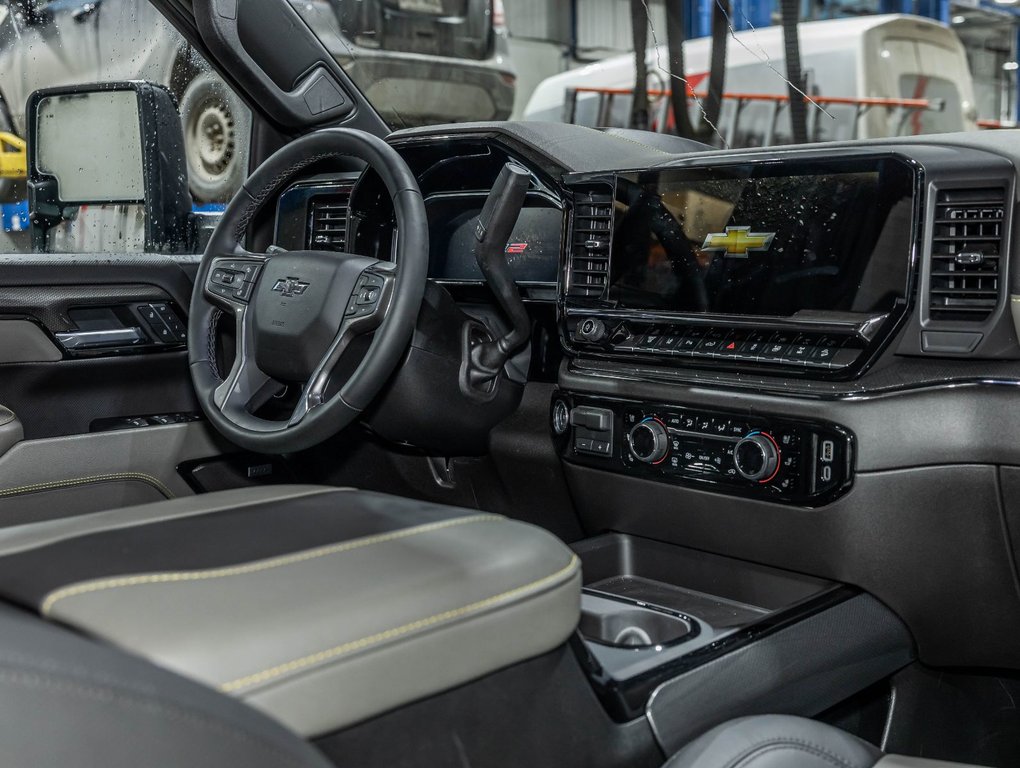 Chevrolet Silverado 2500 HD  2026 à St-Jérôme, Québec - 32 - w1024h768px