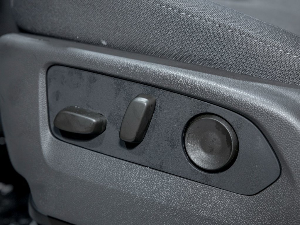 2026 Chevrolet Silverado 2500 HD in St-Jérôme, Quebec - 27 - w1024h768px