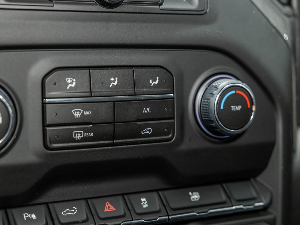 2026 Chevrolet Silverado 2500 HD in St-Jérôme, Quebec - 20 - w1024h768px