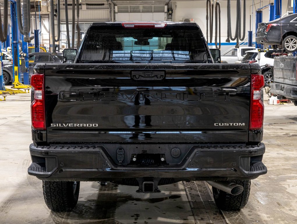2026 Chevrolet Silverado 2500 HD in St-Jérôme, Quebec - 6 - w1024h768px