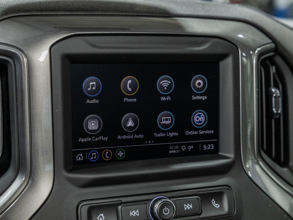 2026 Chevrolet Silverado 2500 HD in St-Jérôme, Quebec - 16 - w1024h768px