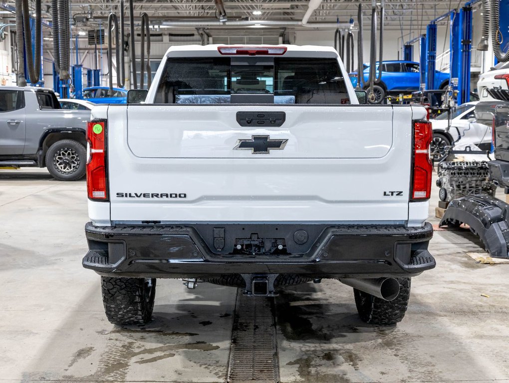 Chevrolet Silverado 2500 HD  2026 à St-Jérôme, Québec - 8 - w1024h768px