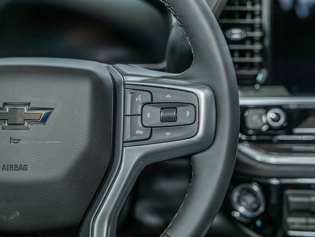 Chevrolet Silverado 2500 HD  2026 à St-Jérôme, Québec - 16 - w1024h768px