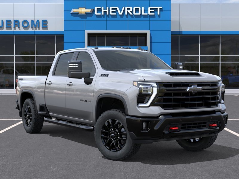 2026 Chevrolet Silverado 2500 HD in St-Jérôme, Quebec - 7 - w1024h768px