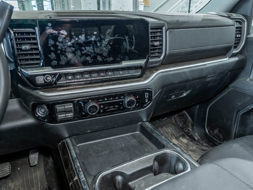 2026 Chevrolet Silverado 2500 HD in St-Jérôme, Quebec - 20 - w1024h768px