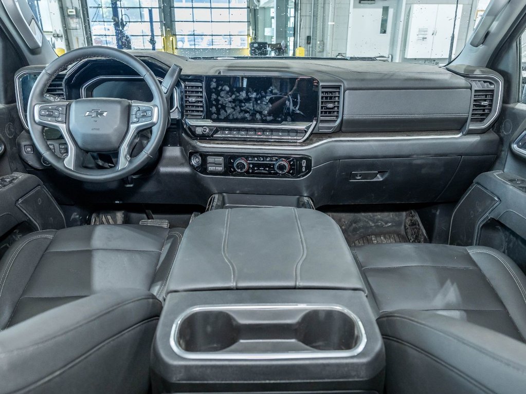 2026 Chevrolet Silverado 2500 HD in St-Jérôme, Quebec - 4 - w1024h768px
