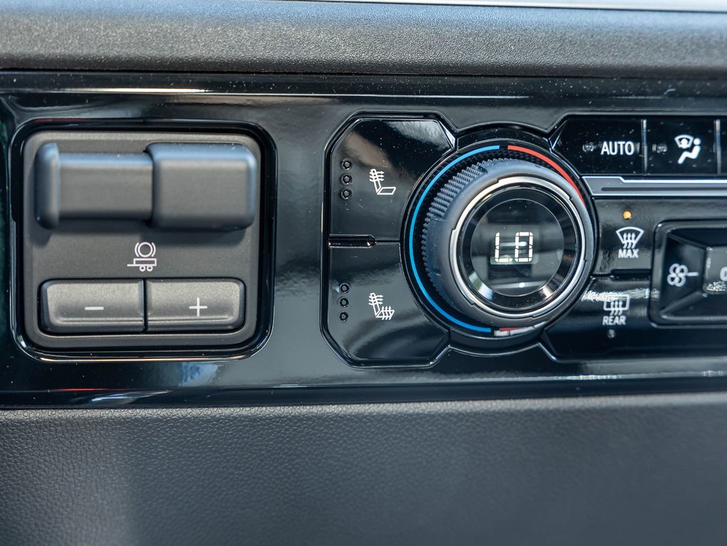 2026 Chevrolet Silverado 2500 HD in St-Jérôme, Quebec - 24 - w1024h768px