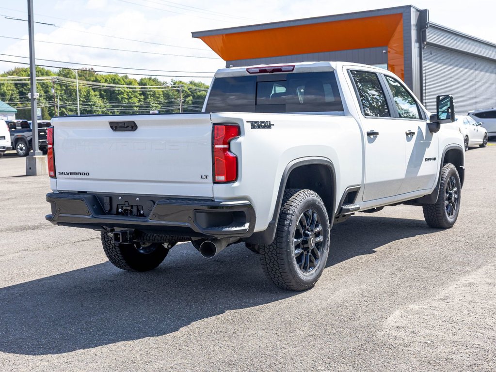 2026 Chevrolet Silverado 2500 HD in St-Jérôme, Quebec - 9 - w1024h768px