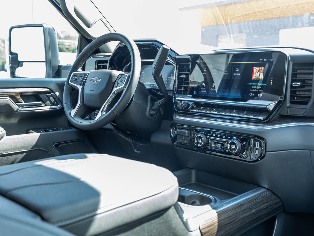 2026 Chevrolet Silverado 2500 HD in St-Jérôme, Quebec - 31 - w1024h768px