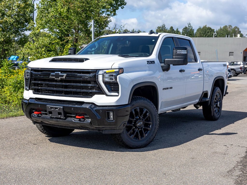 2026 Chevrolet Silverado 2500 HD in St-Jérôme, Quebec - 1 - w1024h768px