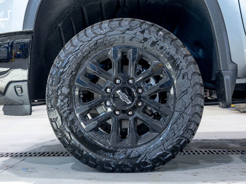 Chevrolet Silverado 2500 HD  2026 à St-Jérôme, Québec - 36 - w1024h768px