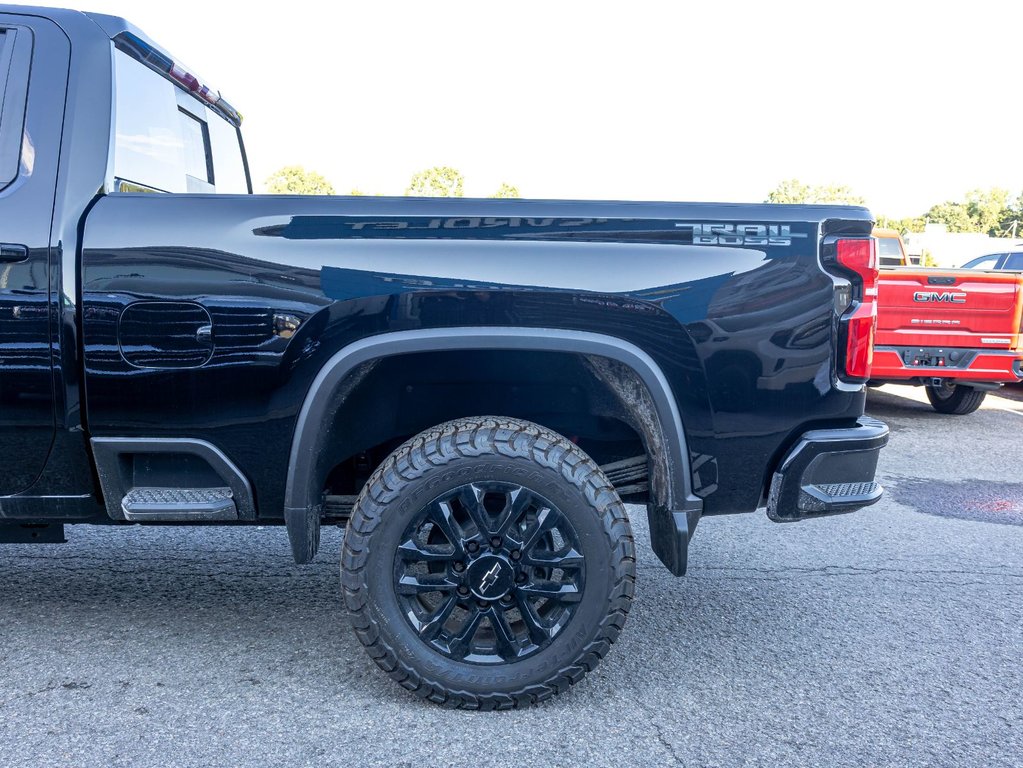 Chevrolet Silverado 2500 HD  2026 à St-Jérôme, Québec - 33 - w1024h768px