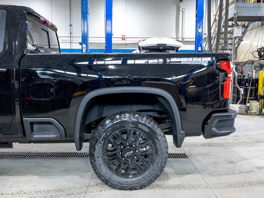 2026 Chevrolet Silverado 2500 HD in St-Jérôme, Quebec - 34 - w1024h768px