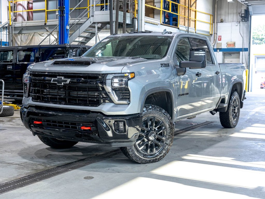 Chevrolet Silverado 2500 HD  2026 à St-Jérôme, Québec - 1 - w1024h768px