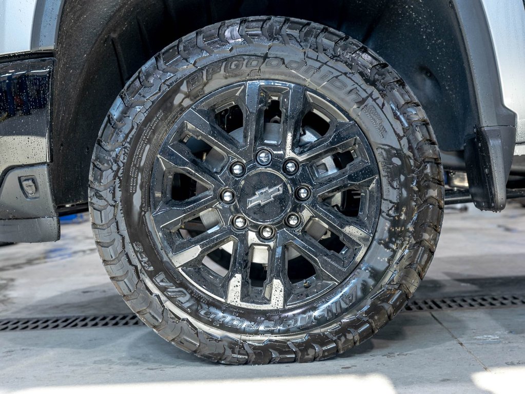 Chevrolet Silverado 2500 HD  2026 à St-Jérôme, Québec - 38 - w1024h768px