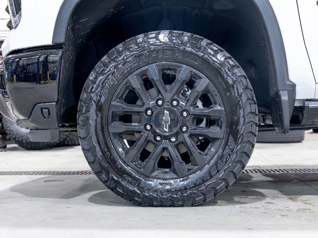2026 Chevrolet Silverado 2500 HD in St-Jérôme, Quebec - 38 - w1024h768px