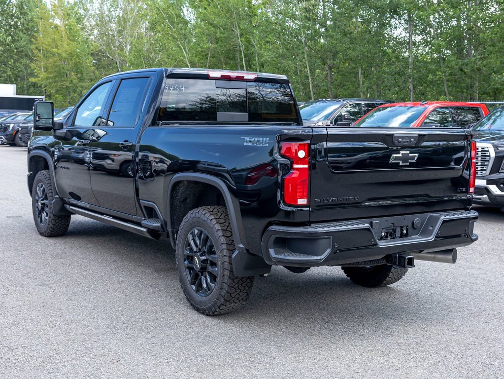 2026 Chevrolet Silverado 2500 HD in St-Jérôme, Quebec - 6 - w1024h768px