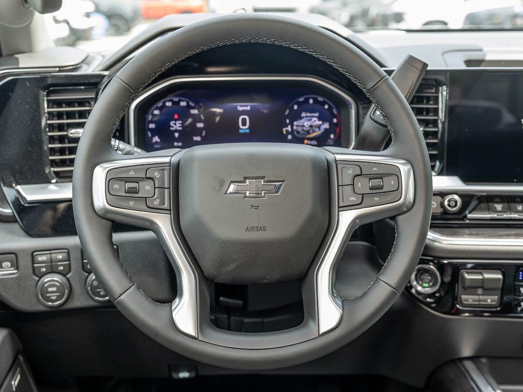 2026 Chevrolet Silverado 2500 HD in St-Jérôme, Quebec - 13 - w1024h768px