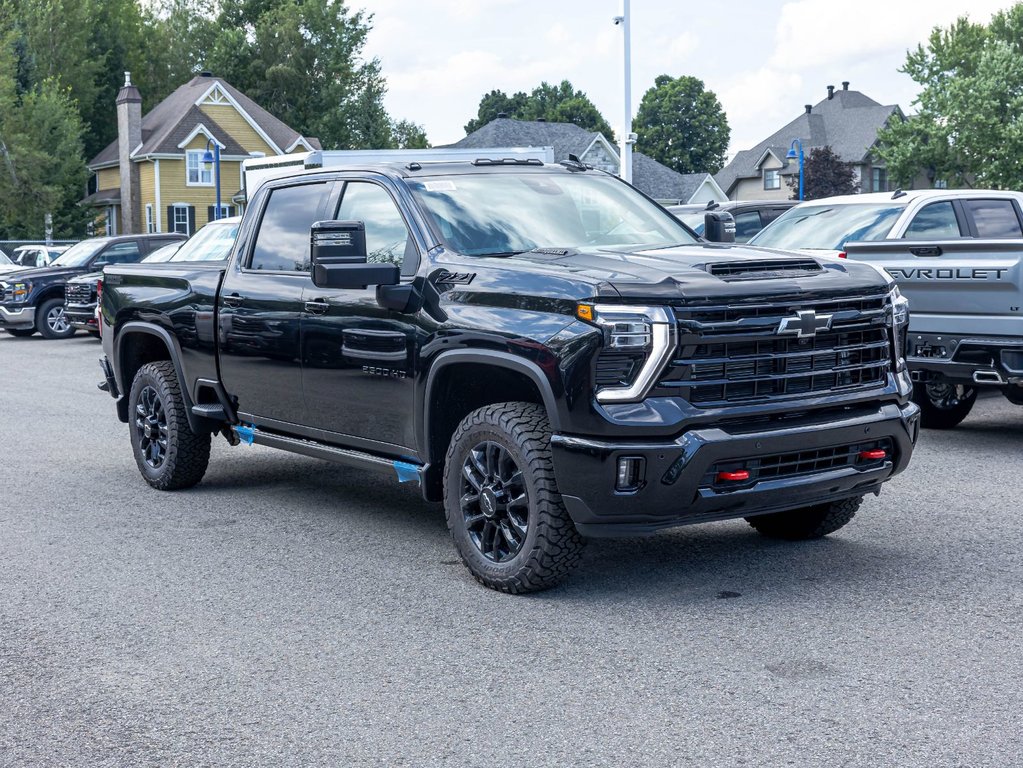 2026 Chevrolet Silverado 2500 HD in St-Jérôme, Quebec - 10 - w1024h768px