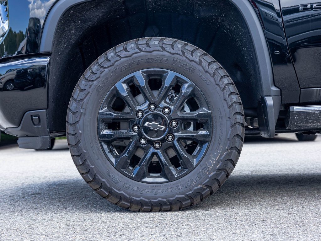2026 Chevrolet Silverado 2500 HD in St-Jérôme, Quebec - 38 - w1024h768px