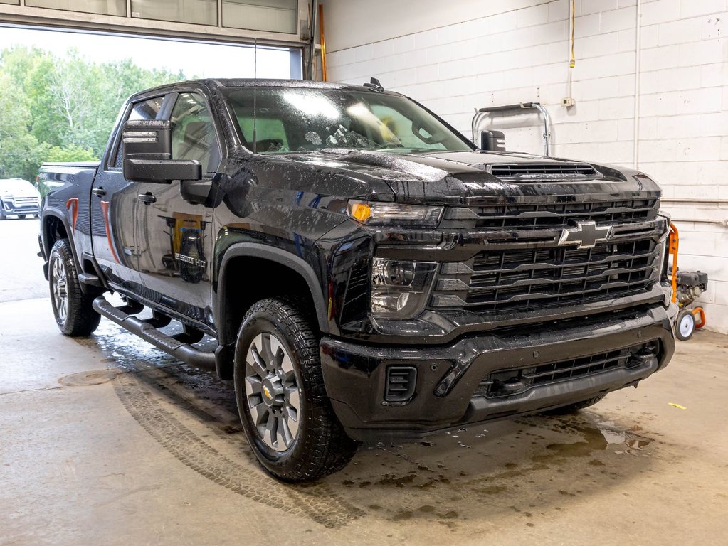 Chevrolet Silverado 2500 HD  2026 à St-Jérôme, Québec - 9 - w1024h768px