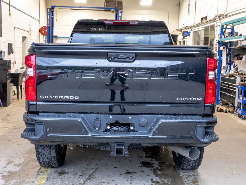 Chevrolet Silverado 2500 HD  2026 à St-Jérôme, Québec - 6 - w1024h768px