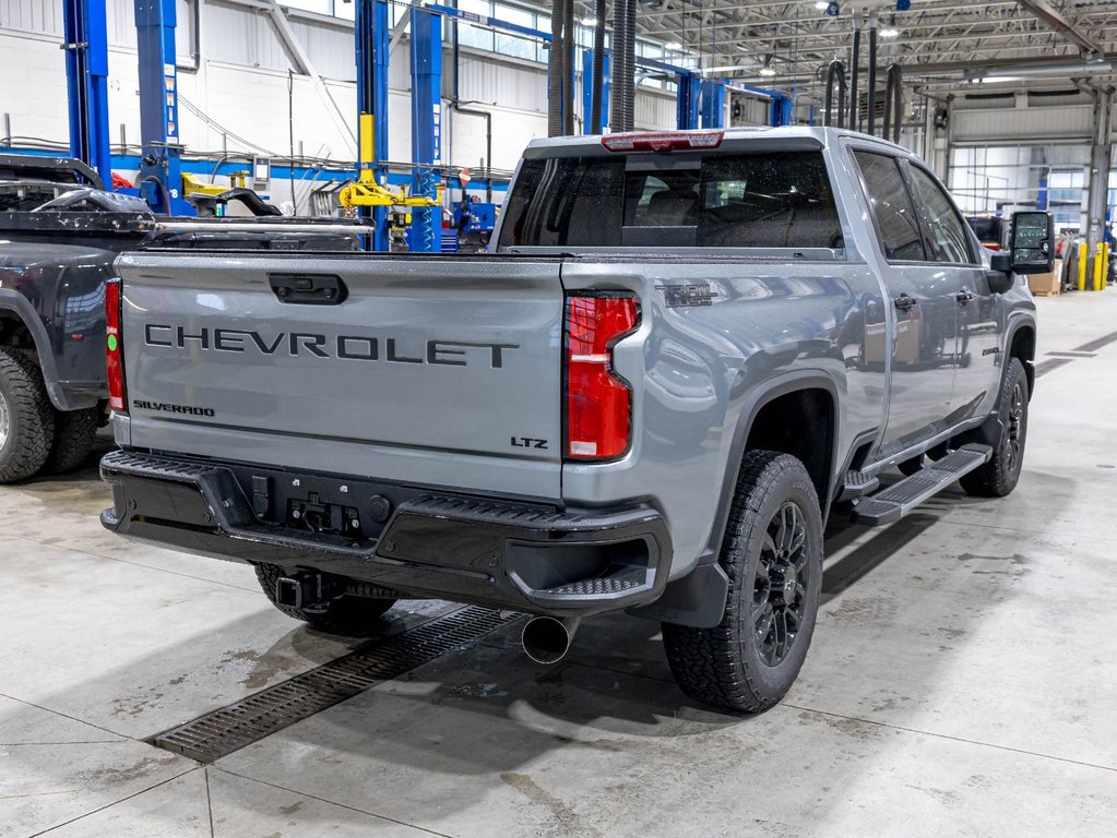 Chevrolet Silverado 2500 HD  2026 à St-Jérôme, Québec - 9 - w1024h768px