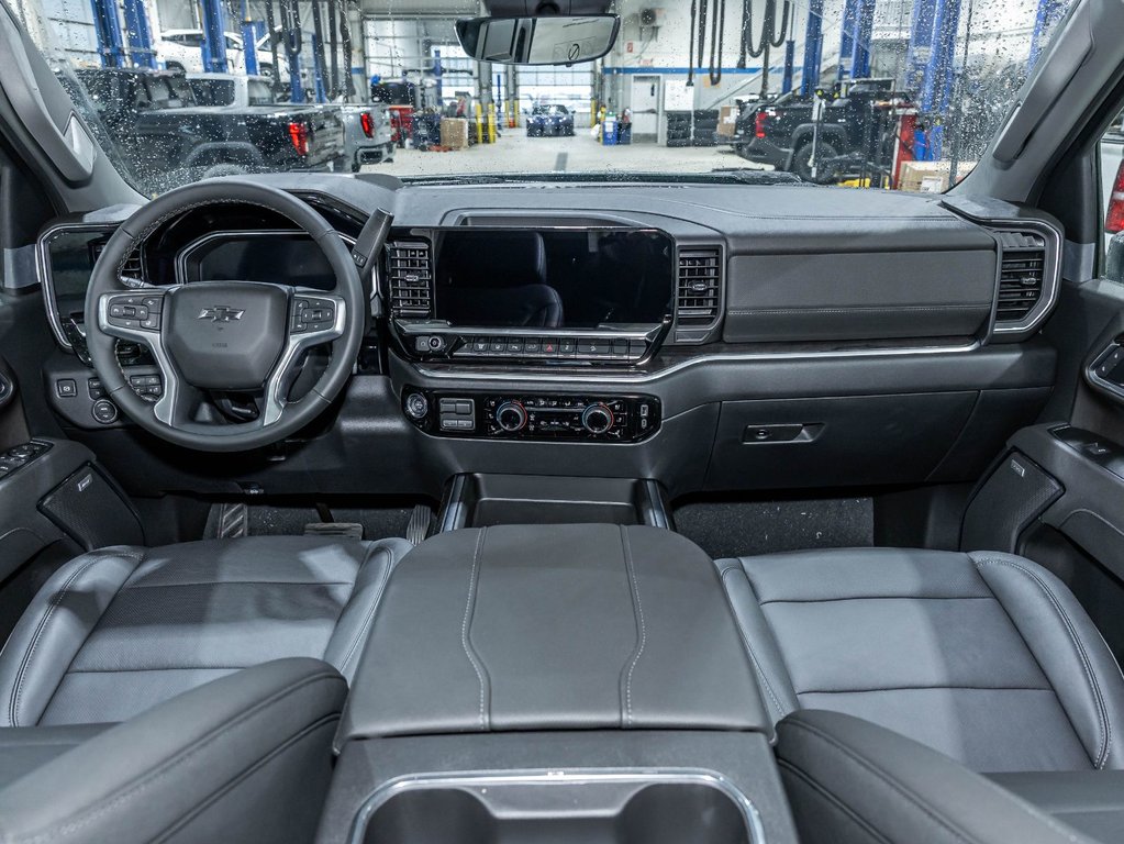Chevrolet Silverado 2500 HD  2026 à St-Jérôme, Québec - 4 - w1024h768px