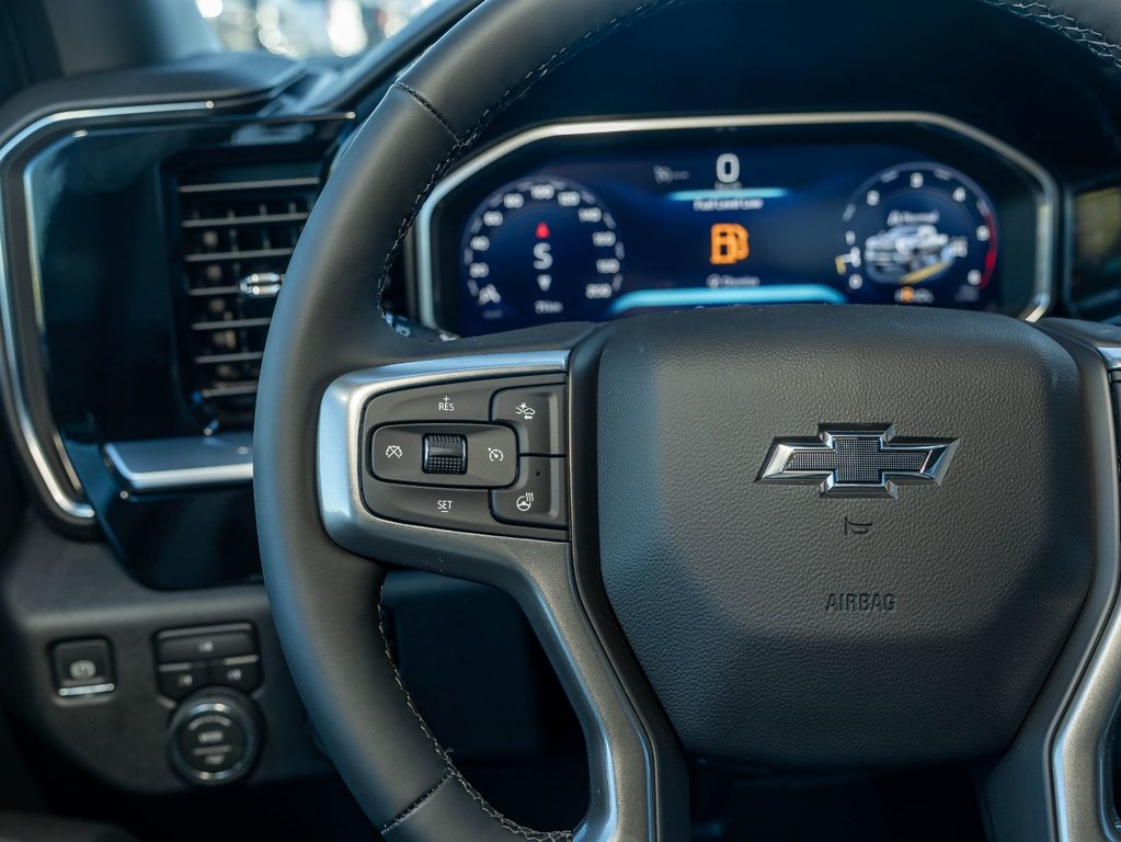 Chevrolet Silverado 2500 HD  2026 à St-Jérôme, Québec - 15 - w1024h768px