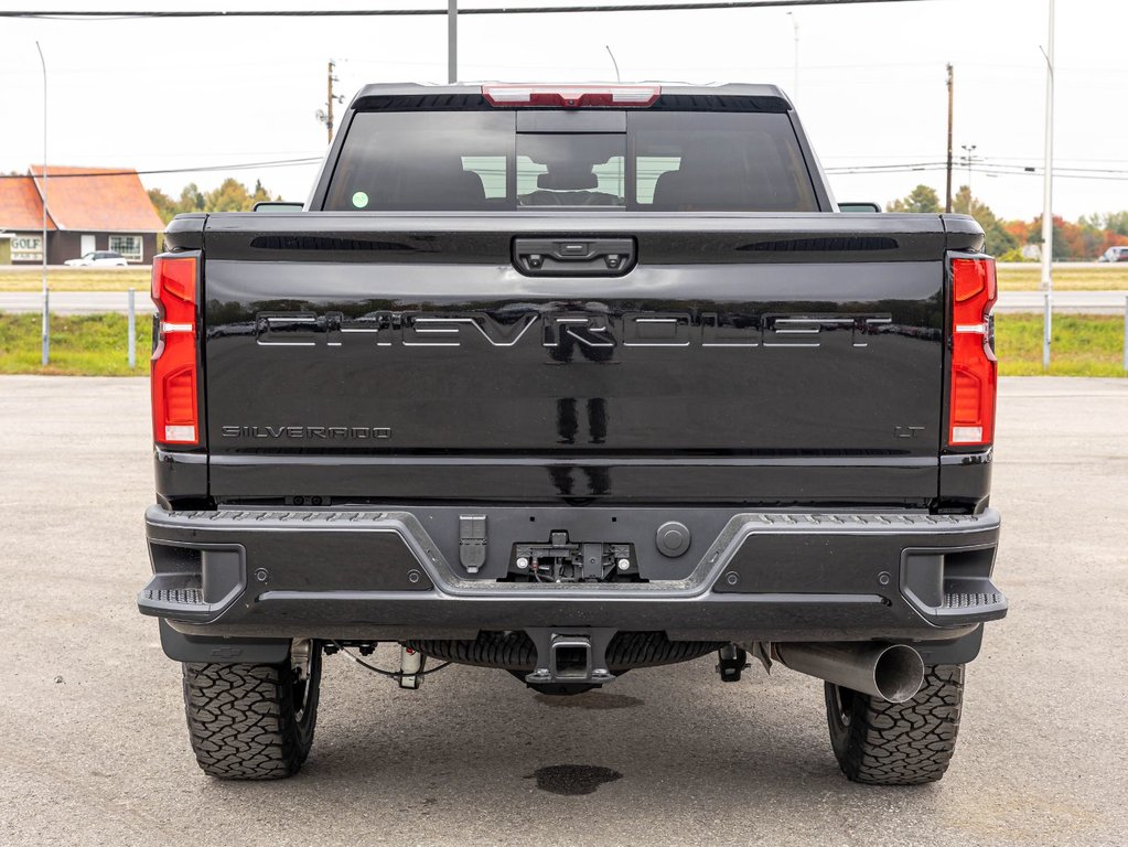 Chevrolet Silverado 2500 HD  2026 à St-Jérôme, Québec - 8 - w1024h768px