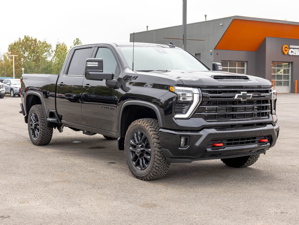 Chevrolet Silverado 2500 HD  2026 à St-Jérôme, Québec - 10 - w1024h768px