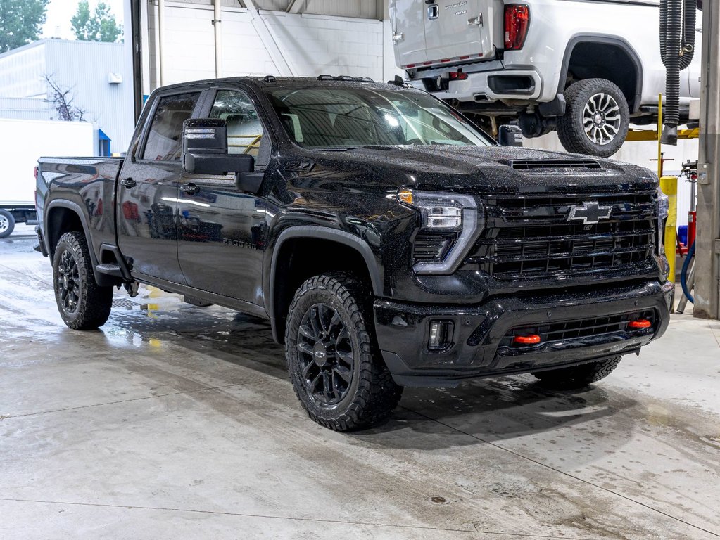 2026 Chevrolet Silverado 2500 HD in St-Jérôme, Quebec - 10 - w1024h768px