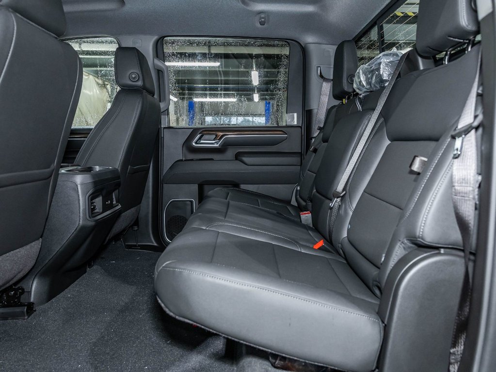 2026 Chevrolet Silverado 2500 HD in St-Jérôme, Quebec - 31 - w1024h768px