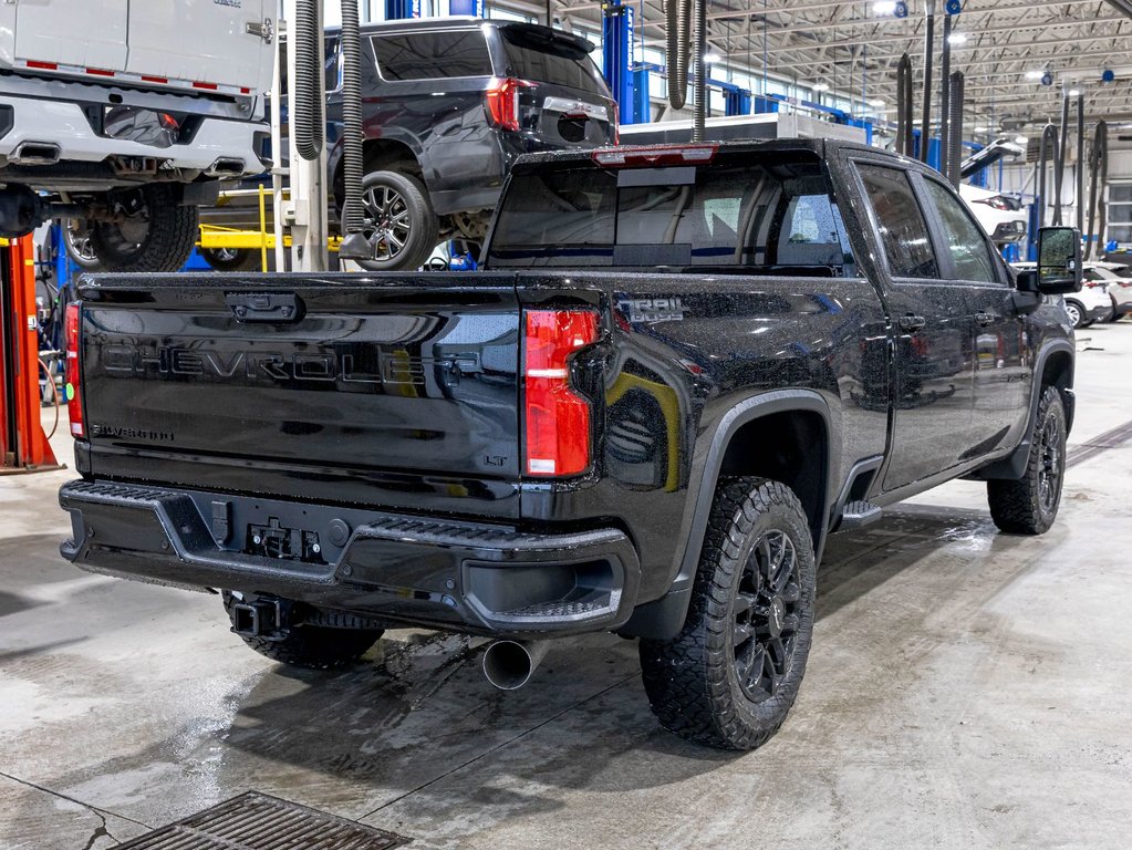 2026 Chevrolet Silverado 2500 HD in St-Jérôme, Quebec - 9 - w1024h768px