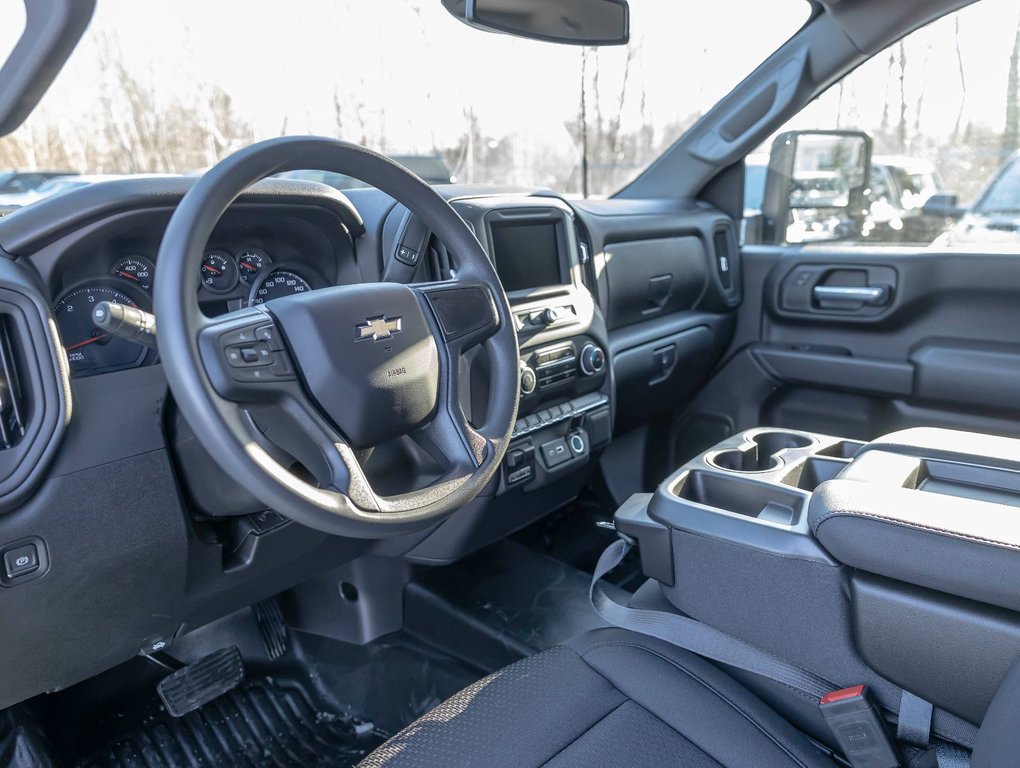 2024 Chevrolet SILVERADO 2500 HD in St-Jérôme, Quebec - 12 - w1024h768px