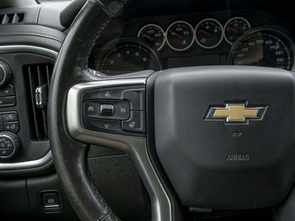 Chevrolet Silverado 2500HD  2022 à St-Jérôme, Québec - 13 - w1024h768px