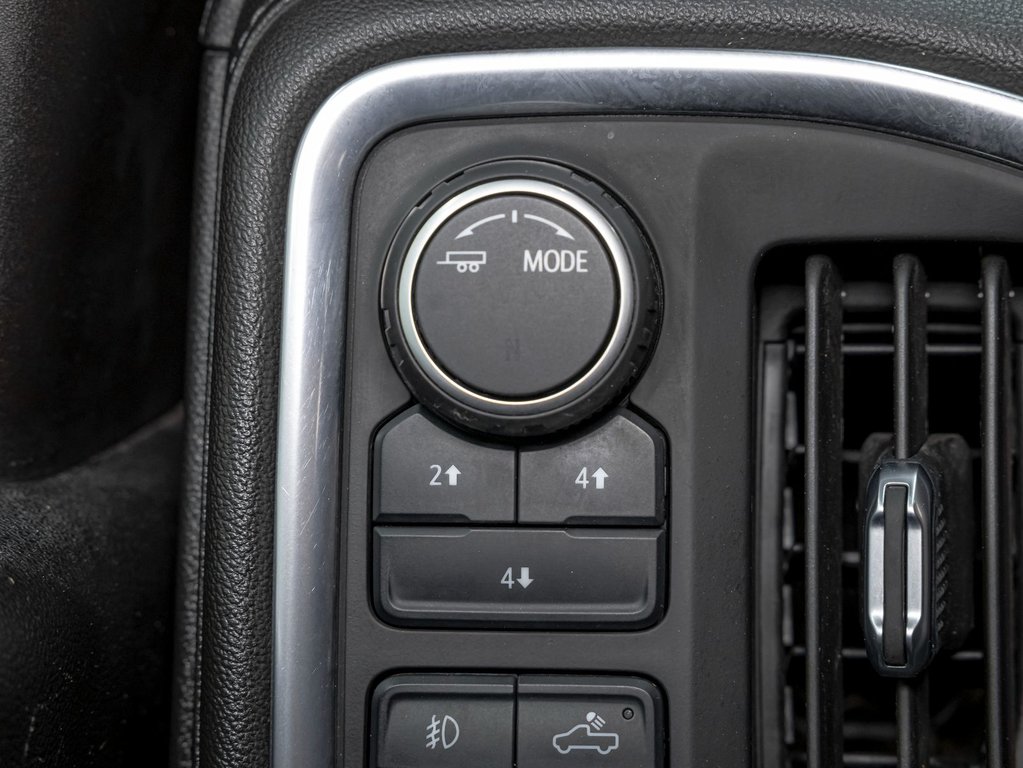 Chevrolet Silverado 2500HD  2022 à St-Jérôme, Québec - 21 - w1024h768px