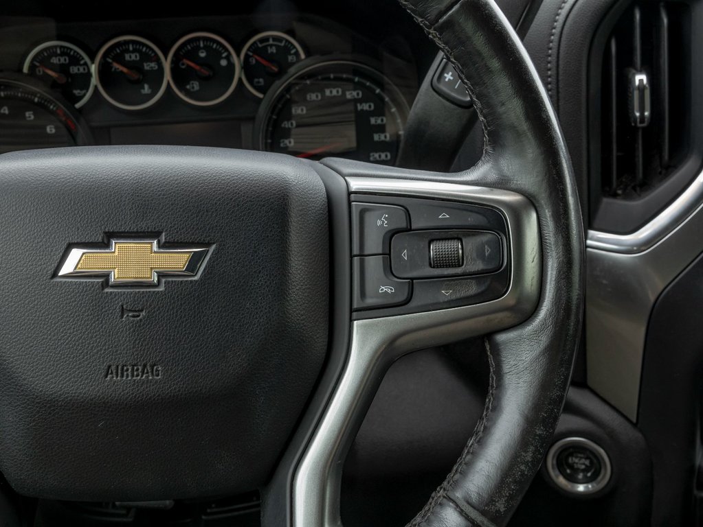 Chevrolet Silverado 2500HD  2022 à St-Jérôme, Québec - 14 - w1024h768px