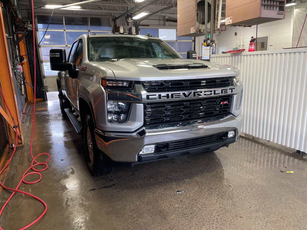 2022 Chevrolet Silverado 2500HD in St-Jérôme, Quebec - 5 - w1024h768px