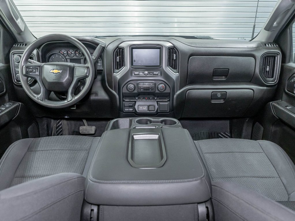 2022 Chevrolet Silverado 2500HD in St-Jérôme, Quebec - 11 - w1024h768px