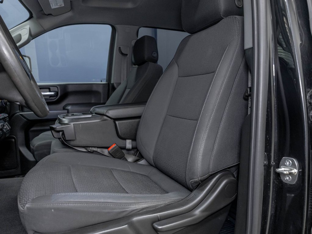 2022 Chevrolet Silverado 2500HD in St-Jérôme, Quebec - 10 - w1024h768px