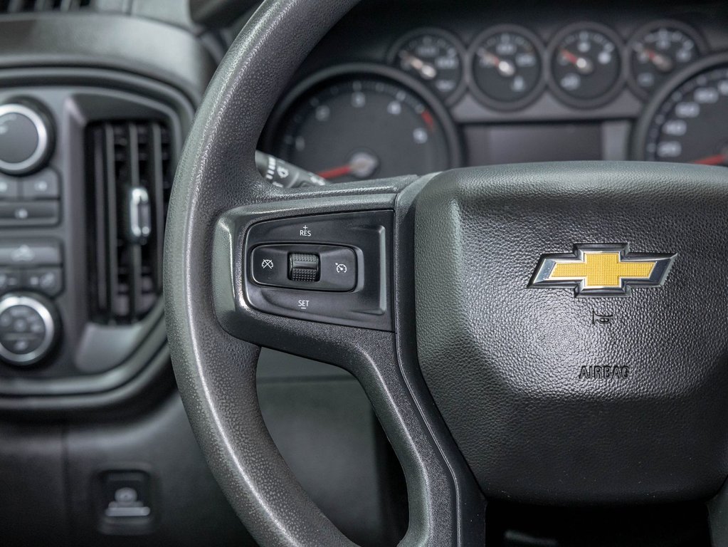 2022 Chevrolet Silverado 2500HD in St-Jérôme, Quebec - 14 - w1024h768px