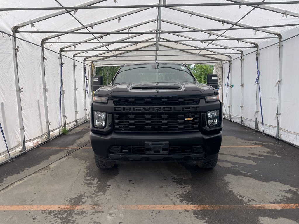 Chevrolet Silverado 2500HD  2023 à St-Jérôme, Québec - 4 - w1024h768px