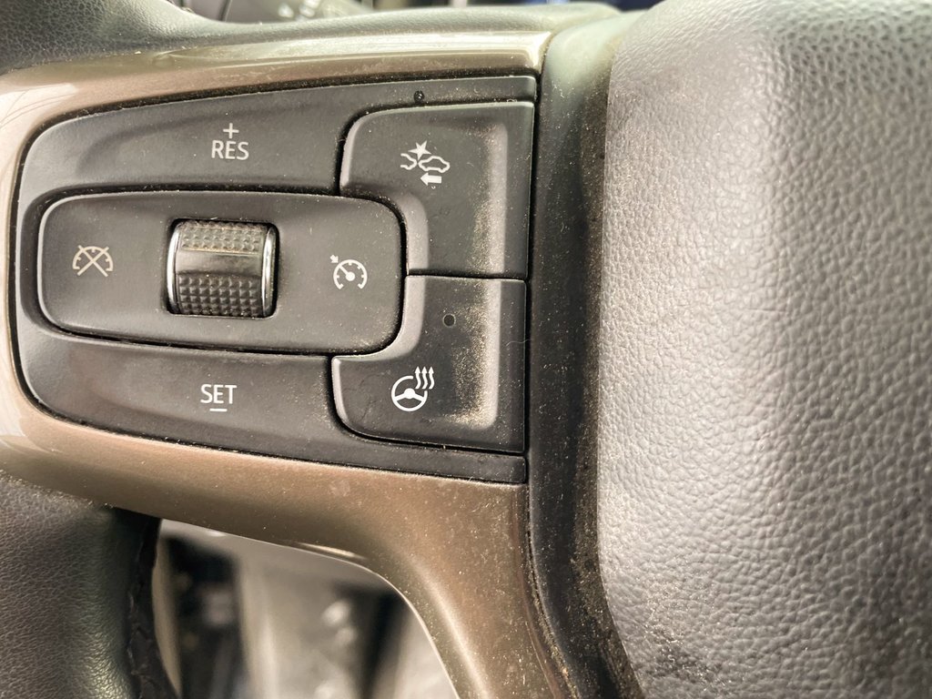 2024 Chevrolet Silverado 2500HD in St-Jérôme, Quebec - 9 - w1024h768px