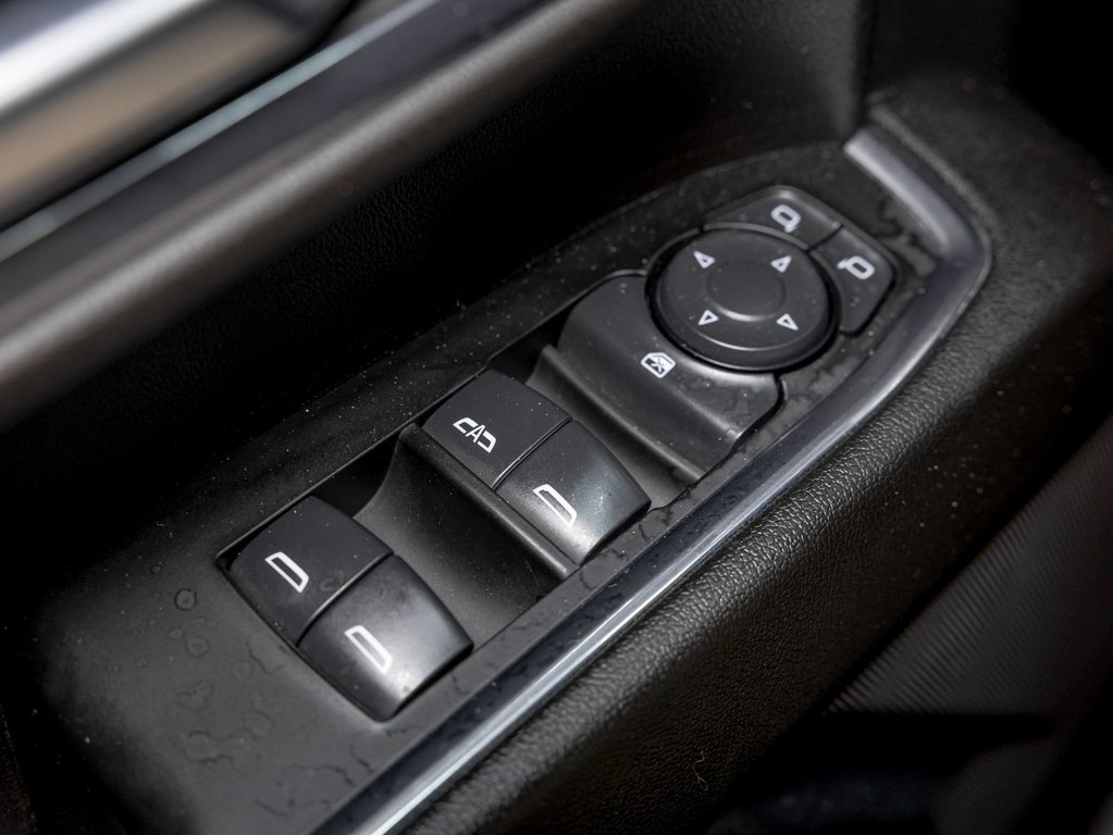 2024 Chevrolet Silverado 2500HD in St-Jérôme, Quebec - 27 - w1024h768px