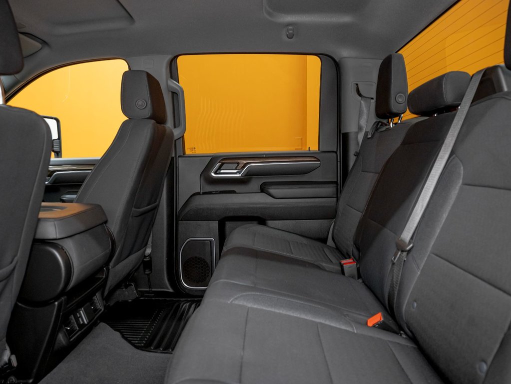 2024 Chevrolet Silverado 2500HD in St-Jérôme, Quebec - 30 - w1024h768px