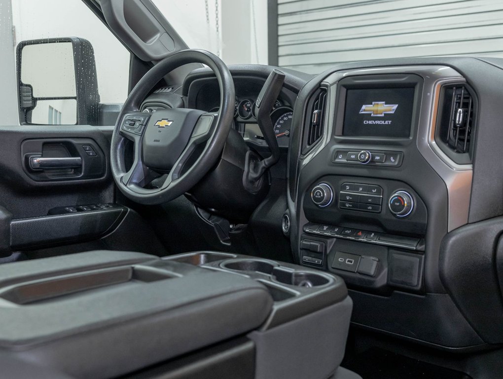 Chevrolet Silverado 2500HD  2024 à St-Jérôme, Québec - 27 - w1024h768px