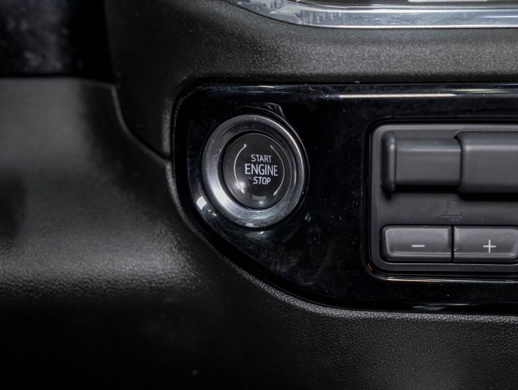 Chevrolet Silverado 2500HD  2024 à St-Jérôme, Québec - 31 - w1024h768px